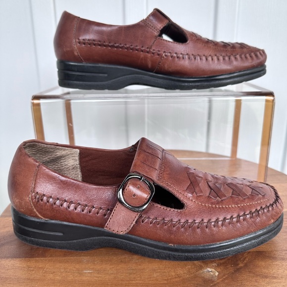 Life Stride Studio Brown Leather Sz 8N Woven Pattern Side Buckle - Picture 2 of 8